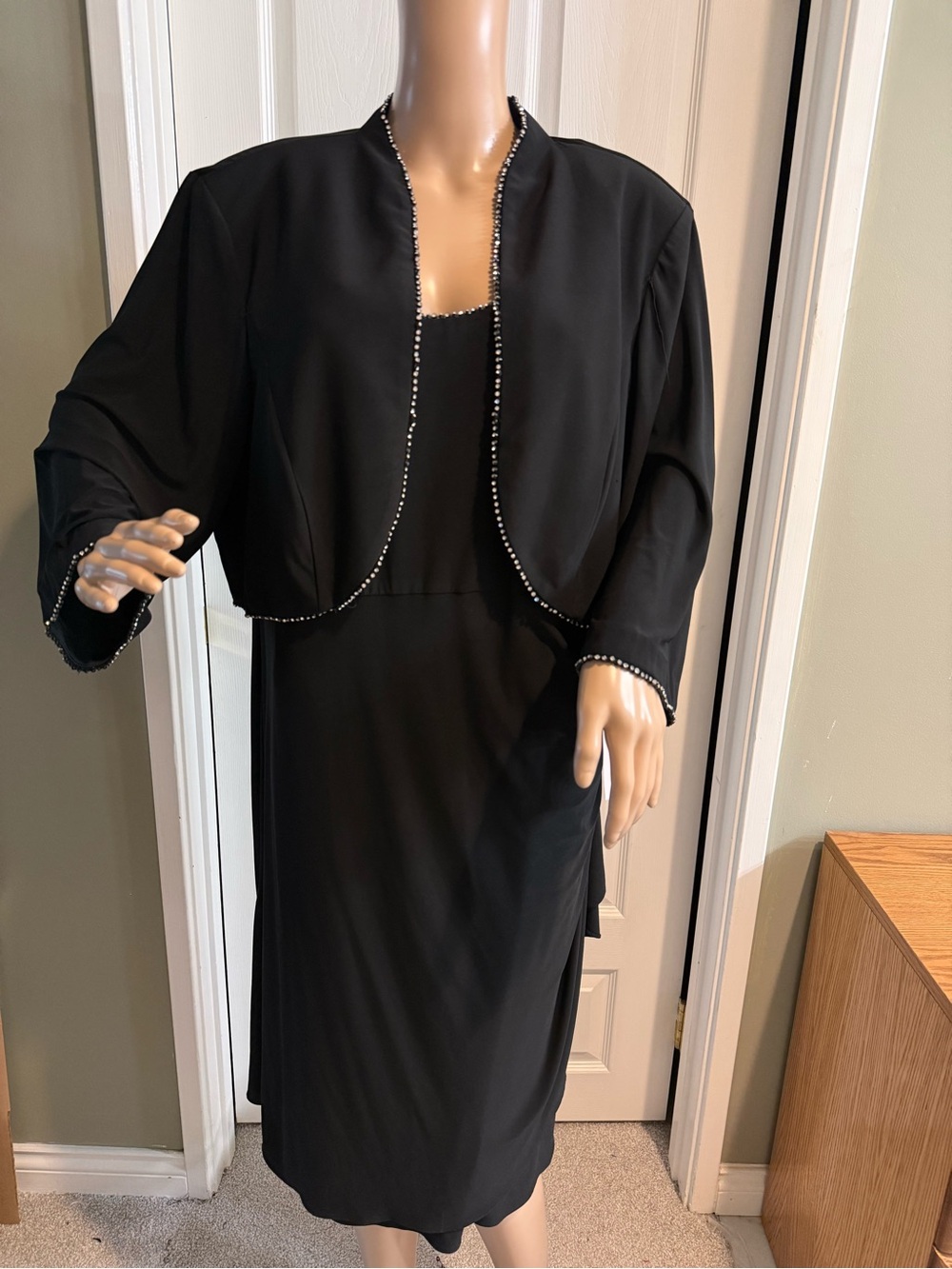 NWT Dressbarn 2 Piece Dress & Jacket Rhinestone Trim Size 18 Cocktail Party